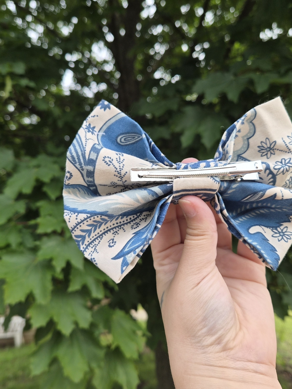 ​Recycled Fabric Cottagecore Chinoiserie Statement Bow - Picture 3 of 3